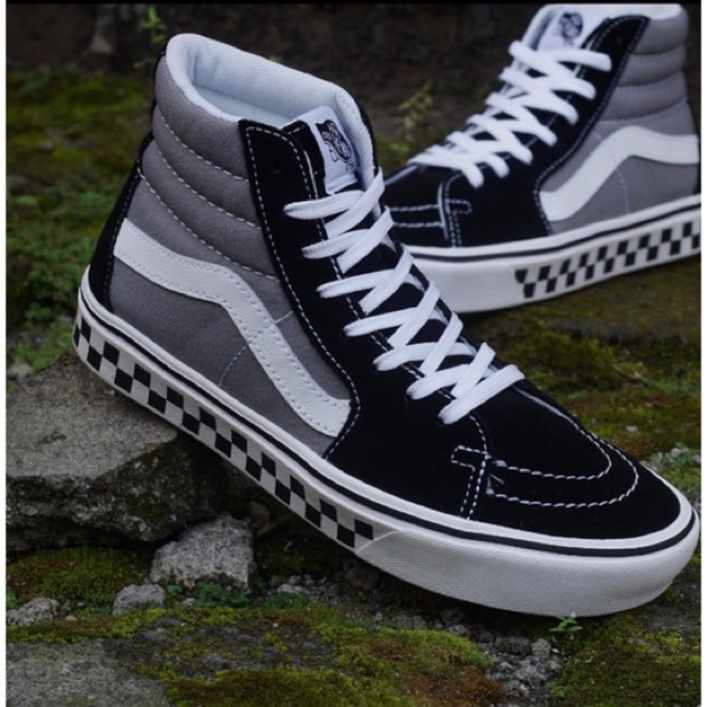 Vans Sk8-Hi ComfyCush 'Tape Mix Black Frost Gray'